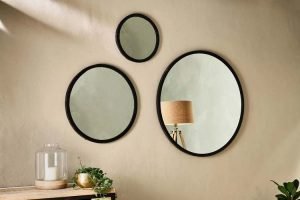 bathroom-small-mirrors